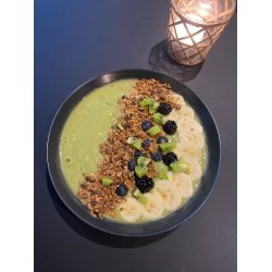 Smoothie bowl | 1 pers | Grn Tropical (banan, ananas, mango, spinat)