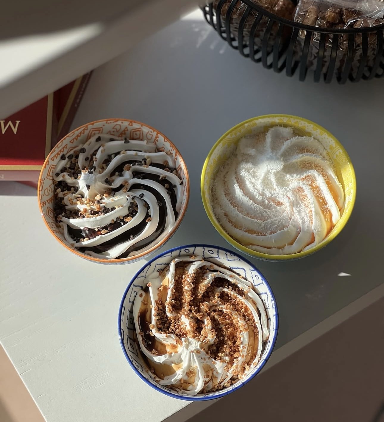 Italiensk Kokos gelato med Passionsfrugt � Portionsdessert (1 person)