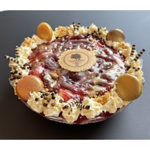 Nytrs islagkage med jordbr og vanilje – takeaway dessert fra Gelato di Natura i Esbjerg og Fredericia