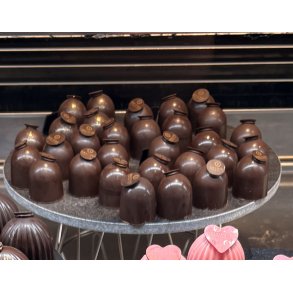 Mini fl�deboller med m�rk chokolade