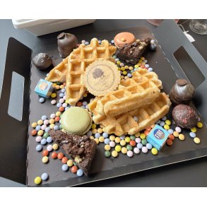 Dessertbox | 2-4 pers | Dessert til din fest | Take Away