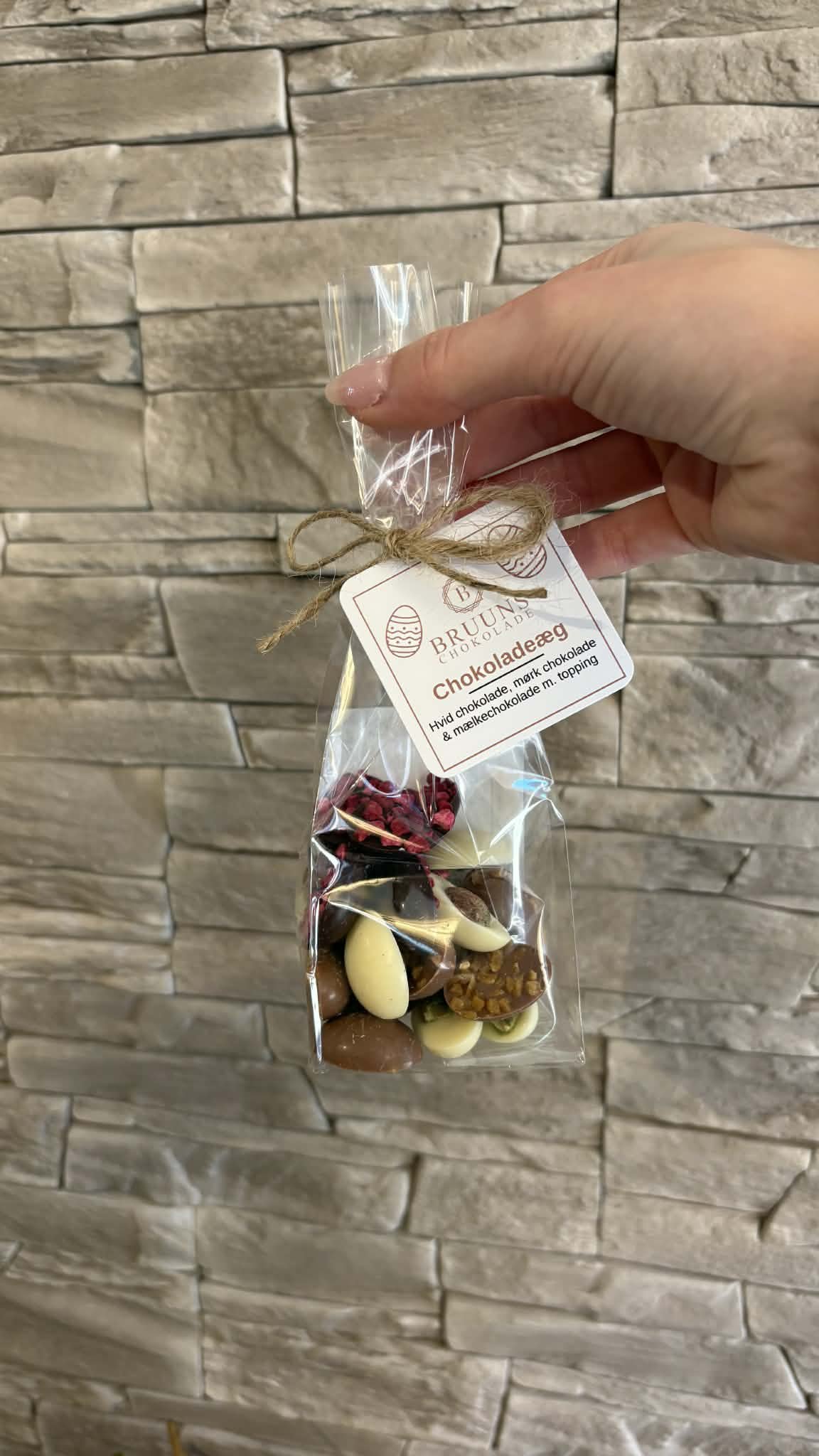 Sm� luksus chokolade�g med topping fra Magnus Bruun &ndash; 3 varianter i �ske til p�ske.