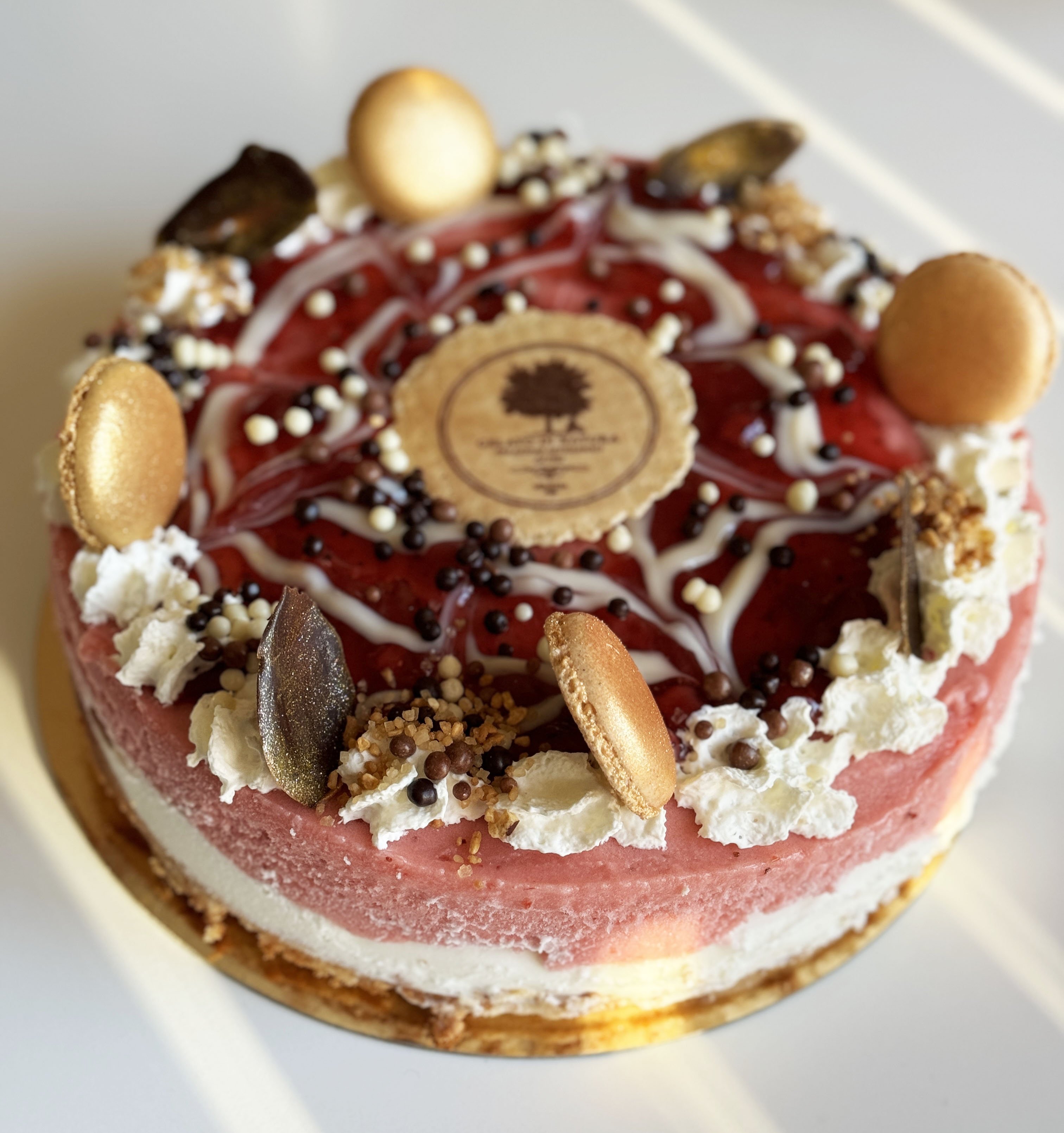 Nyt�rs islagkage fra gelato di natura. Luksus dessert til mange.