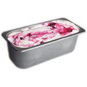 Italiensk is, kirsebr/panna amarena